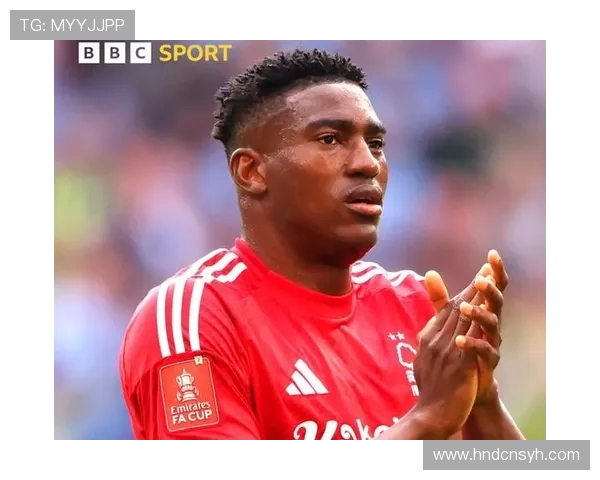 阿沃尼伊第二部分手术成功后已醒来，恢复状况良好